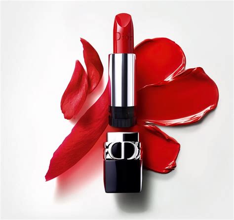 pochette dior omaggio rosa|Rossetto Rouge Dior: rossetto idratante e a lunga tenuta .